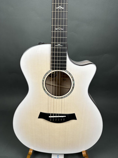 Taylor 50th Anniversary 614ce LTD White Edgeburst -