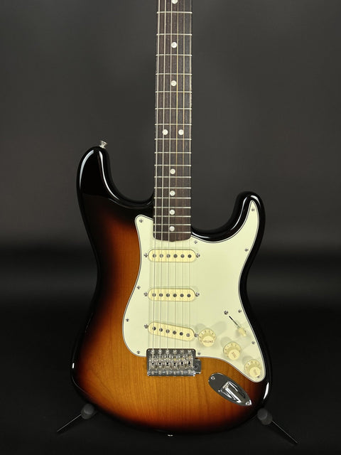 2022 Fender American Original 60s Stratocaster - Sunburst -