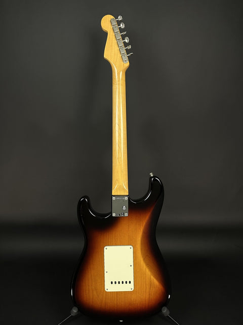 2022 Fender American Original 60s Stratocaster - Sunburst -