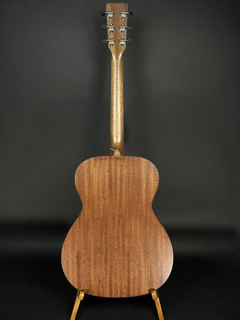 Martin 000-15E -