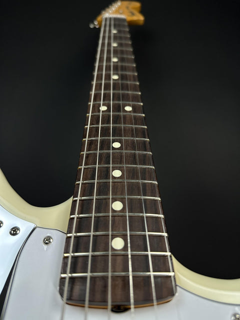 Fender Johnny Marr Jaguar - Olympic White -