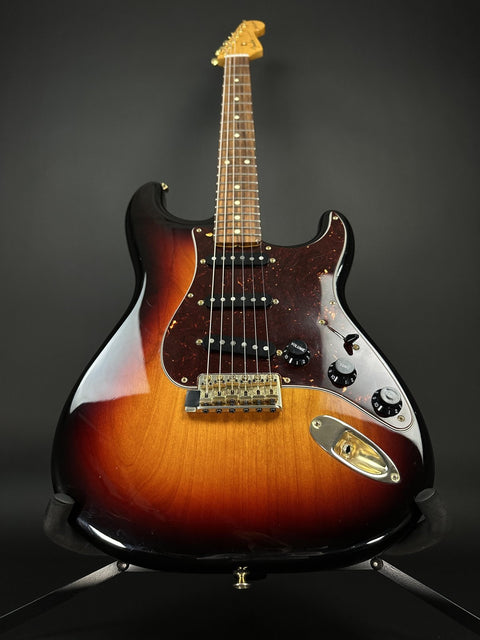 2011 Fender Stevie Ray Vaughan Signature Stratocaster - 3-Color Sunburst -