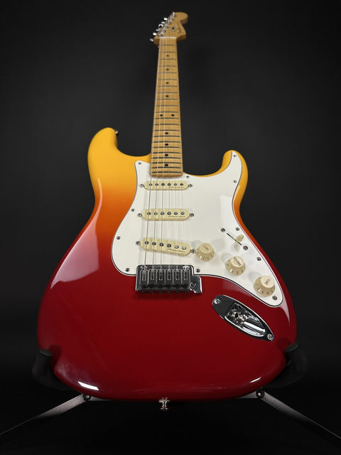 2021 Fender Mexico Player Plus Stratocaster - Tequila Sunrise -