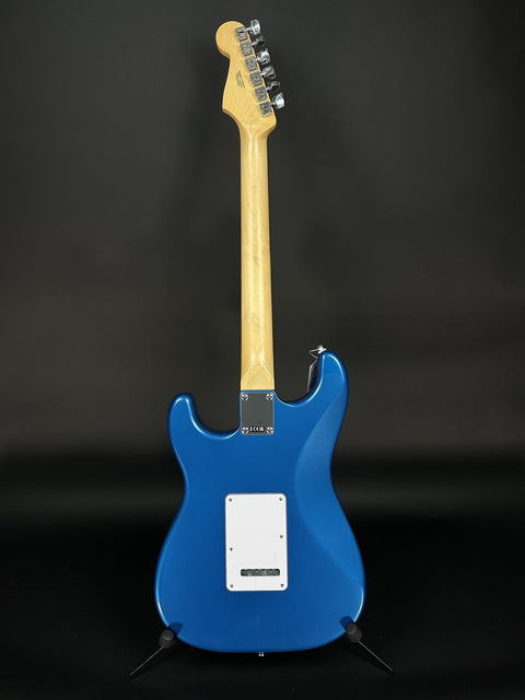 Fender Standard Stratocaster - Aqua Marine Metallic Laurel Fingerboard -