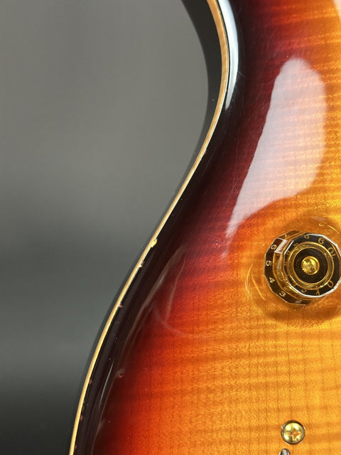 2012 PRS Custom 24 Left-Handed 10 Top - 3-Tone Sunburst -