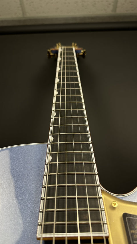 Gretsch Falcon with Bigsby - Cerulean Smoke -
