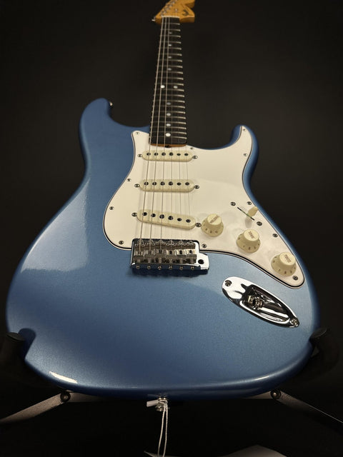 Fender Custom Shop 1966 Stratocaster - Aged Lake Placid Blue -