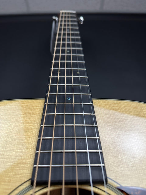 Martin 000-18 -