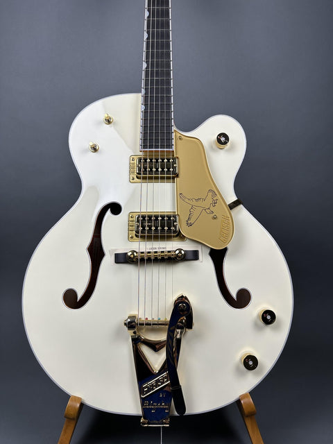 Gretsch G6136T-59 White Falcon -