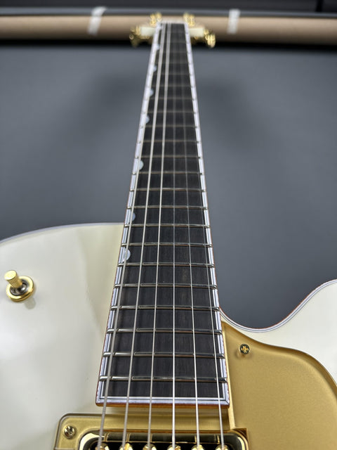 Gretsch G6136T-59 White Falcon -