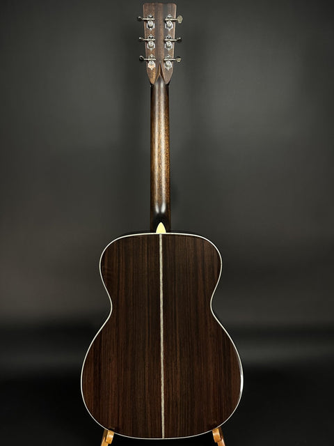 Eastman E8OM-TC Acoustic Guitar -