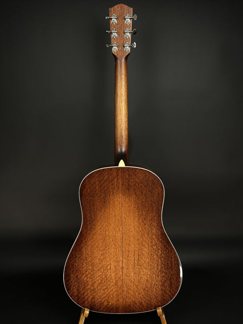 Eastman E6SS-TC-SB Acoustic Guitar - Sunburst -