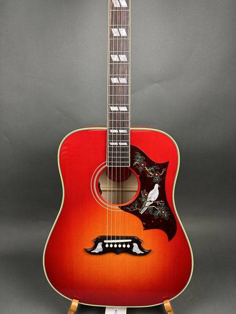 Gibson Dove Original - Vintage Cherry Sunburst -