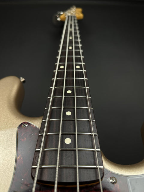 Fender American Professional Classic Jazz Bass - Faded Firemist Gold