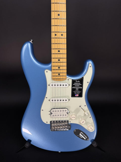 Fender American Professional Classic Stratocaster HSS - Faded Lake Placid Blue