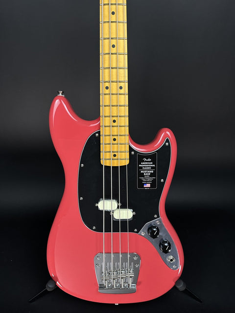 Fender American Professional Classic Mustang Bass - Faded Dakota Red