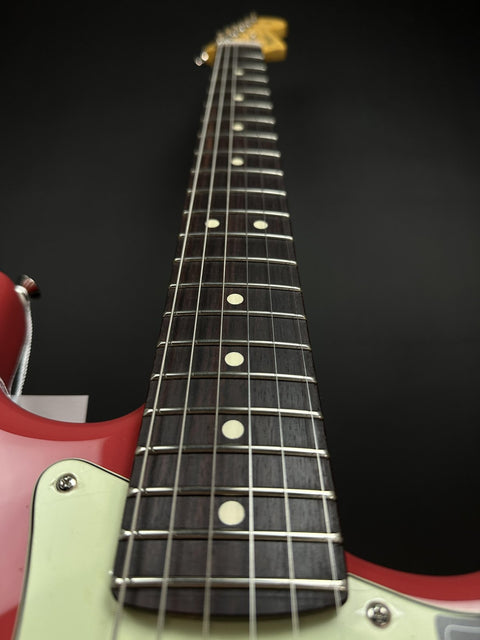 Fender American Professional Classic Stratocaster - Faded Dakota Red