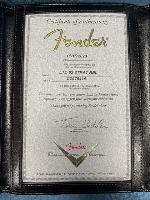 Fender Custom Shop Limited Edition 1963 Stratocaster Relic - Aged Candy Apple Red -