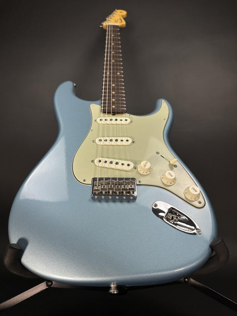Fender Custom Shop 1959 Stratocaster Hardtail Time Capsule - Aged Blue Agave