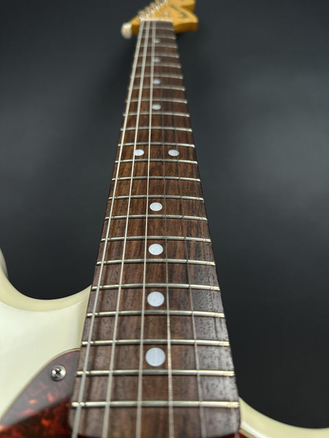 2012 Fender MIJ MG65/VSP Mustang  - Vintage White