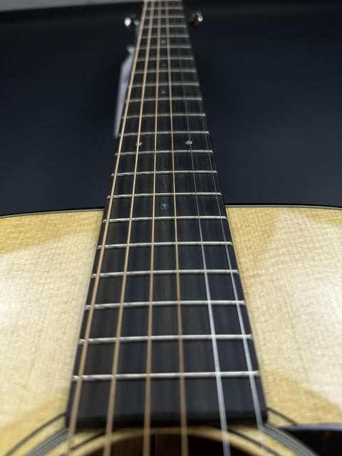 Martin 000-18ELRB