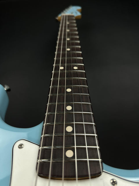 Fender Custom Shop 1963 Stratocaster Time Capsule - Daphne Blue with Capri Orange Competition Stripe