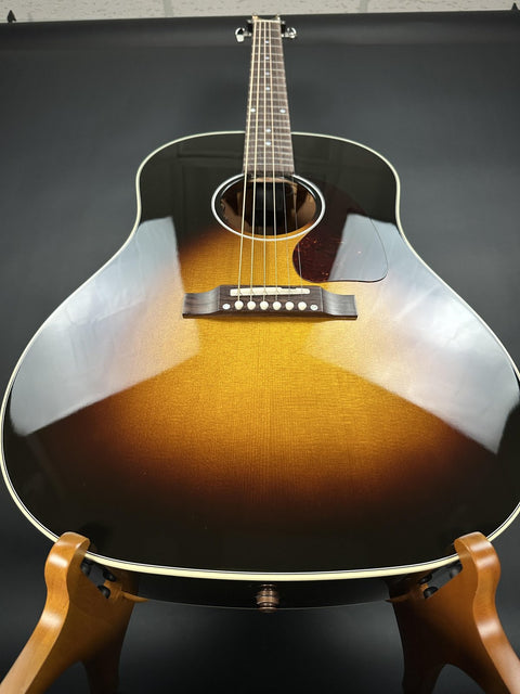 Gibson J-45 Standard Vintage Sunburst