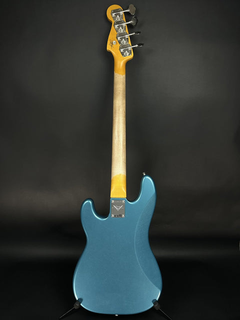 Fender Custom Shop 1963 Precision Bass Closet Classic - Aged Ocean Turqoise