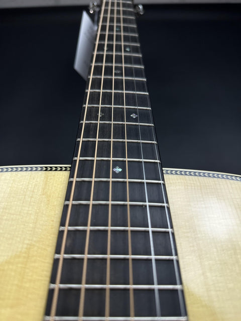 Martin 000-28 Acoustic Guitar -