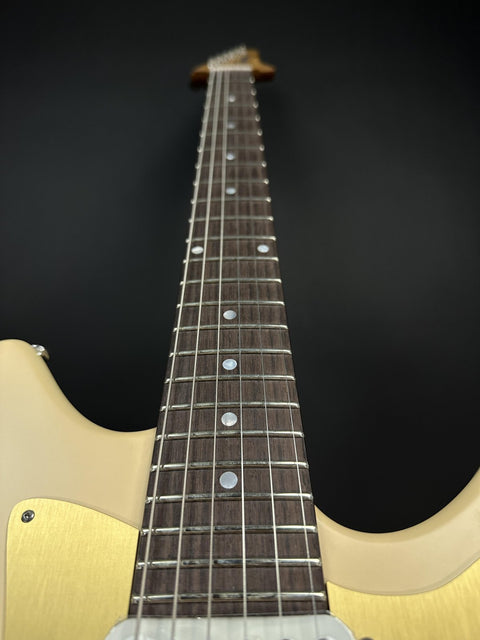 Eastman Fullertone DC'62 - Desert Sand -