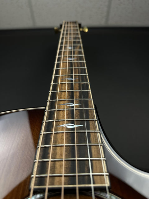 Taylor Builder's Edition 814ce Honduran Rosewood / Sinker Redwood -