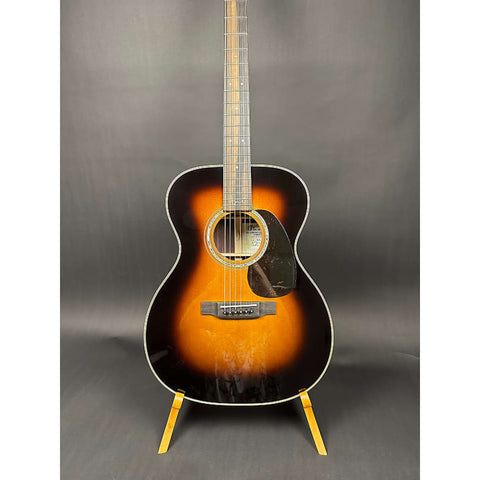 Martin 000-28 Brooke Ligterwood Signature Acoustic Guitar - Sunburst - 