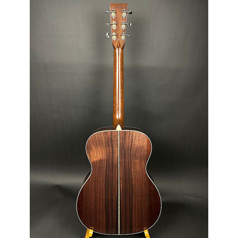 Martin 000-28 Brooke Ligterwood Signature Acoustic Guitar - Sunburst - 