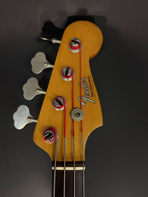 1966 Fender Precision Bass - Sunburst