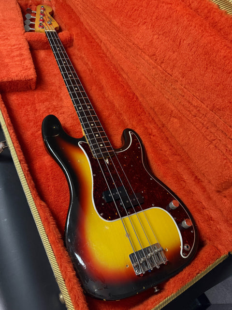 1966 Fender Precision Bass - Sunburst