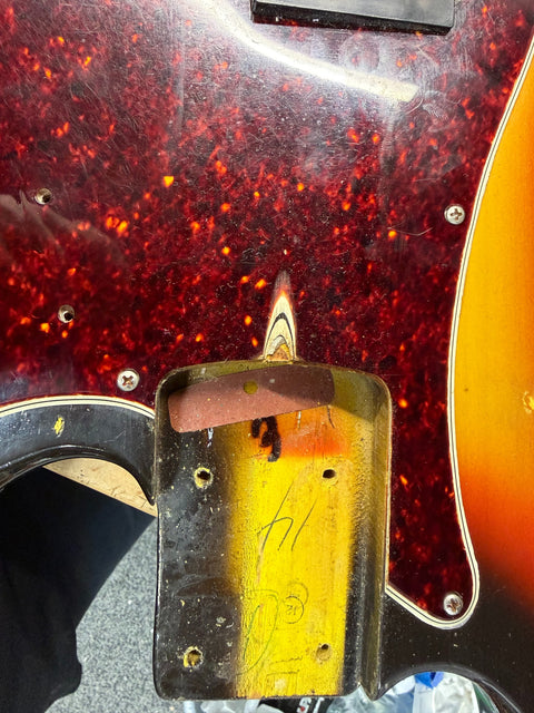 1966 Fender Precision Bass - Sunburst