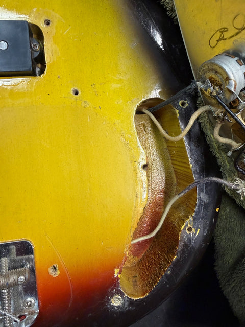 1966 Fender Precision Bass - Sunburst