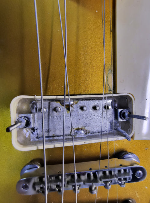 1977 Gibson Les Paul Deluxe - Gold Top -