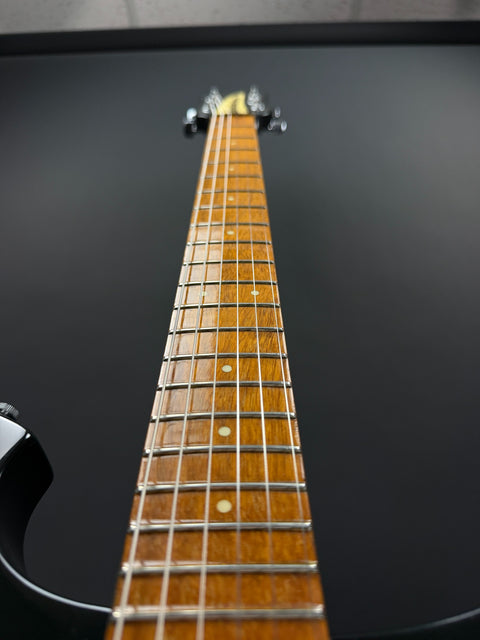 1987 Rickenbacker 610 - Jetglo -