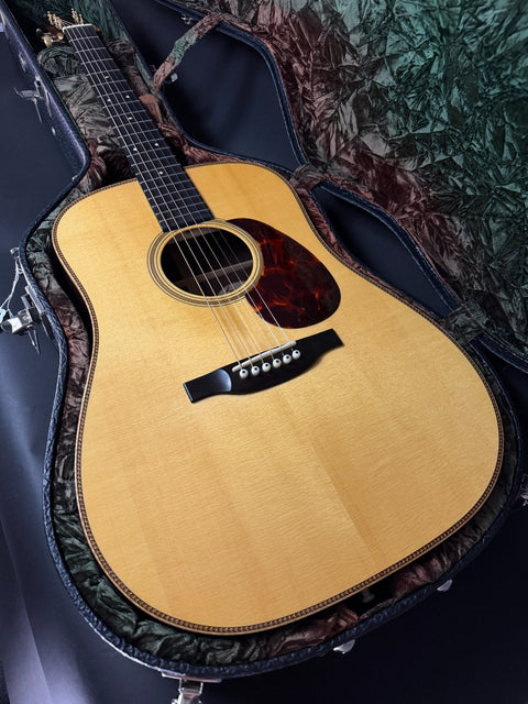 2007 Bourgeois Signature D - Natural