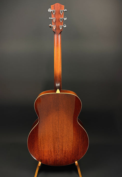 Eastman AC330E-CLA - Classic