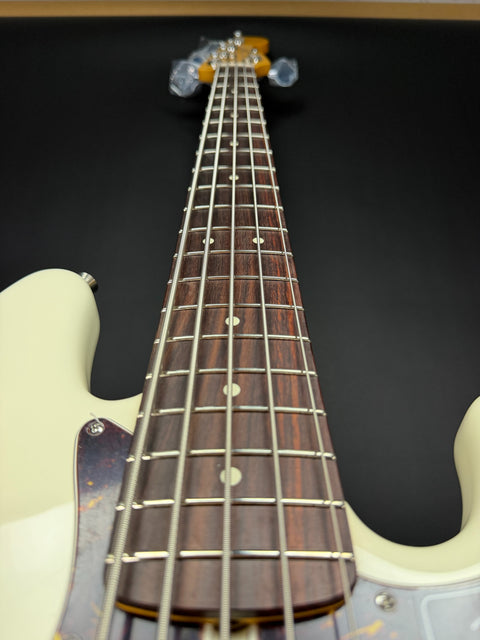 Fender American Professional Jazz Bass V - Olympic White