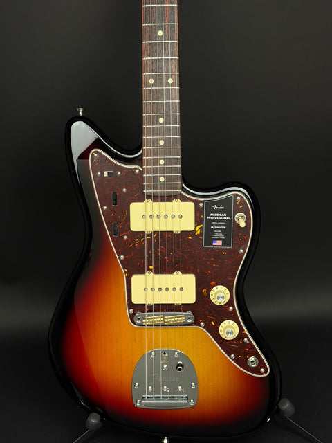 Fender American Professional Jazzmaster - 3-Color Sunburst
