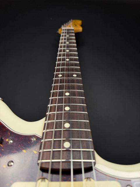 Fender American Professional Jazzmaster - Olympic White