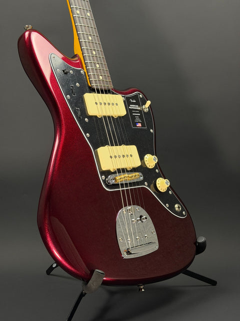 Fender American Professional Jazzmaster - Oxblood