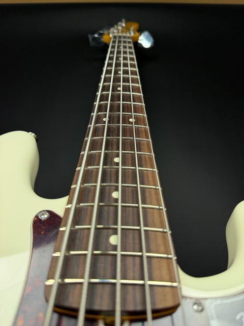 Fender American Professional Precission Bass V - Olympic White