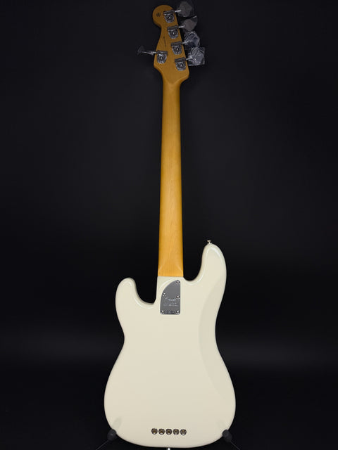 Fender American Professional Precission Bass V - Olympic White
