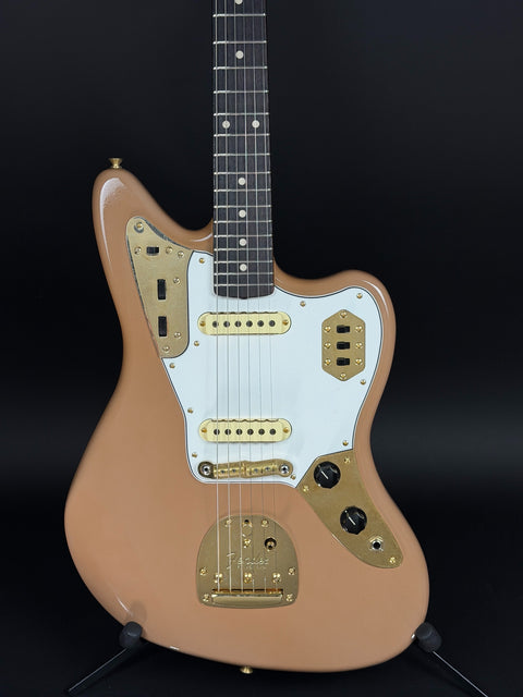 Fender Custom Shop 1962 Jaguar Deluxe Closet Classic Gold Hardware - Dirty Shell Pink
