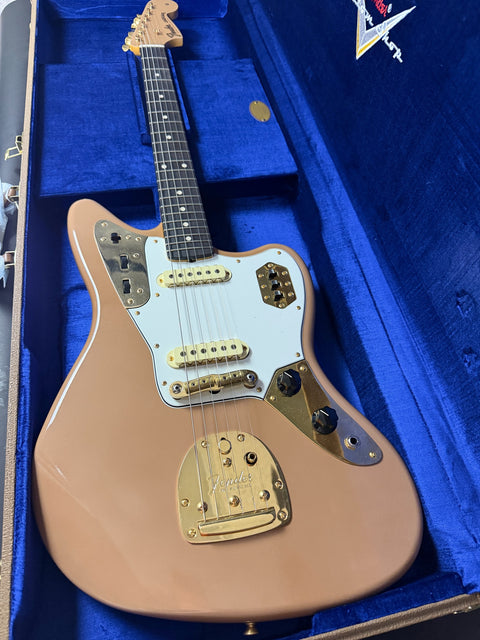 Fender Custom Shop 1962 Jaguar Deluxe Closet Classic Gold Hardware - Dirty Shell Pink