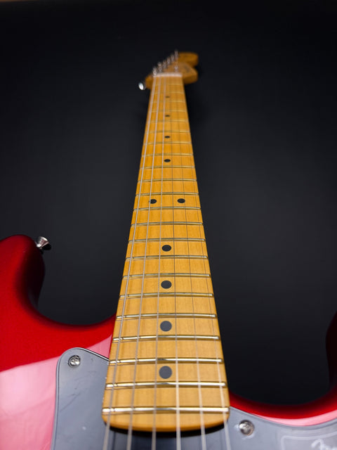 Fender Limited Edition American Professional Classic Stratocaster Featuring the Fender Silent System - Candy Apple Red